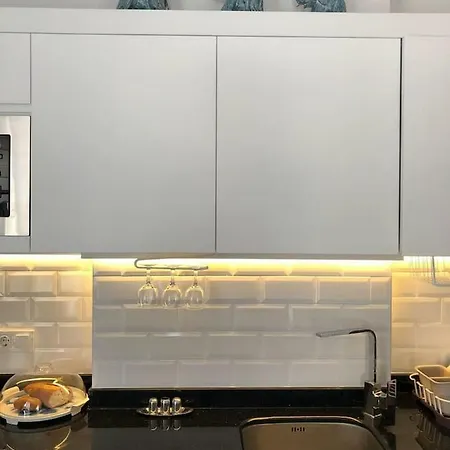 Lejlighed 1+1, Elite Marine Residence, Center