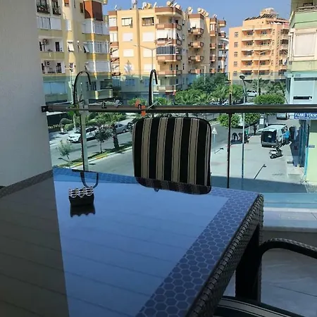 1+1, Elite Marine Residence, Center